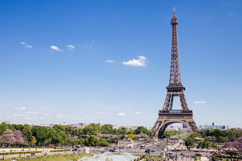 La Tour Eiffel à nouveau ouverte après 3 mois de fermeture